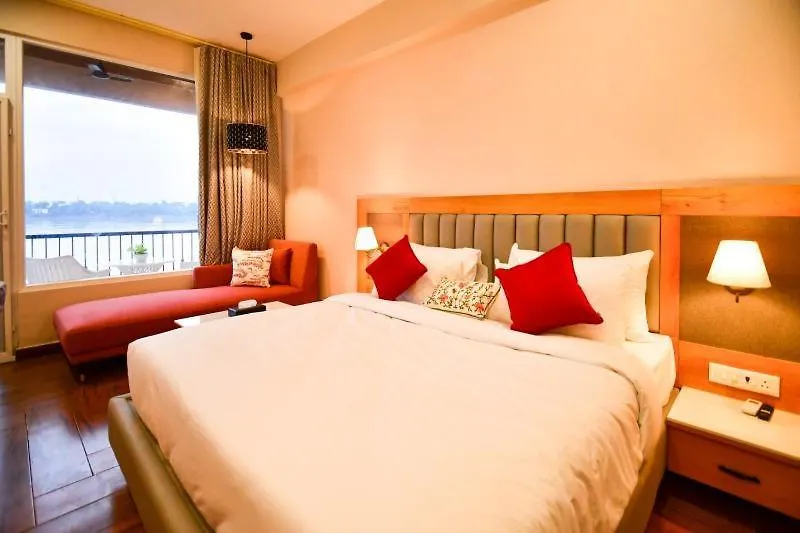 Hotel Aviral Ganga A Unit Of Amritaam Wellness Varanasi