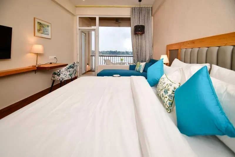 Hotel Aviral Ganga A Unit Of Amritaam Wellness Varanasi Índia